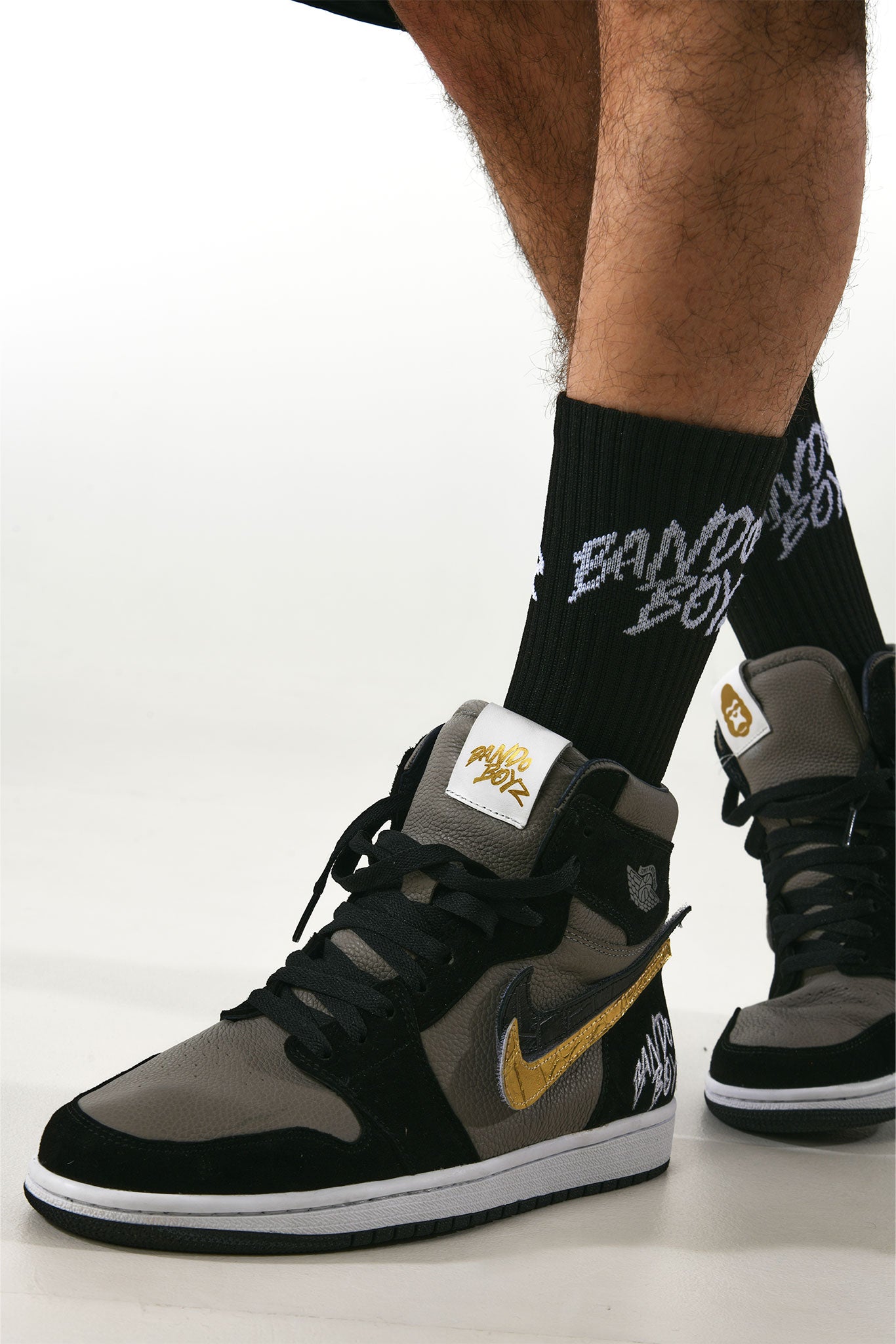 JORDAN 1 BANDO EDITTION