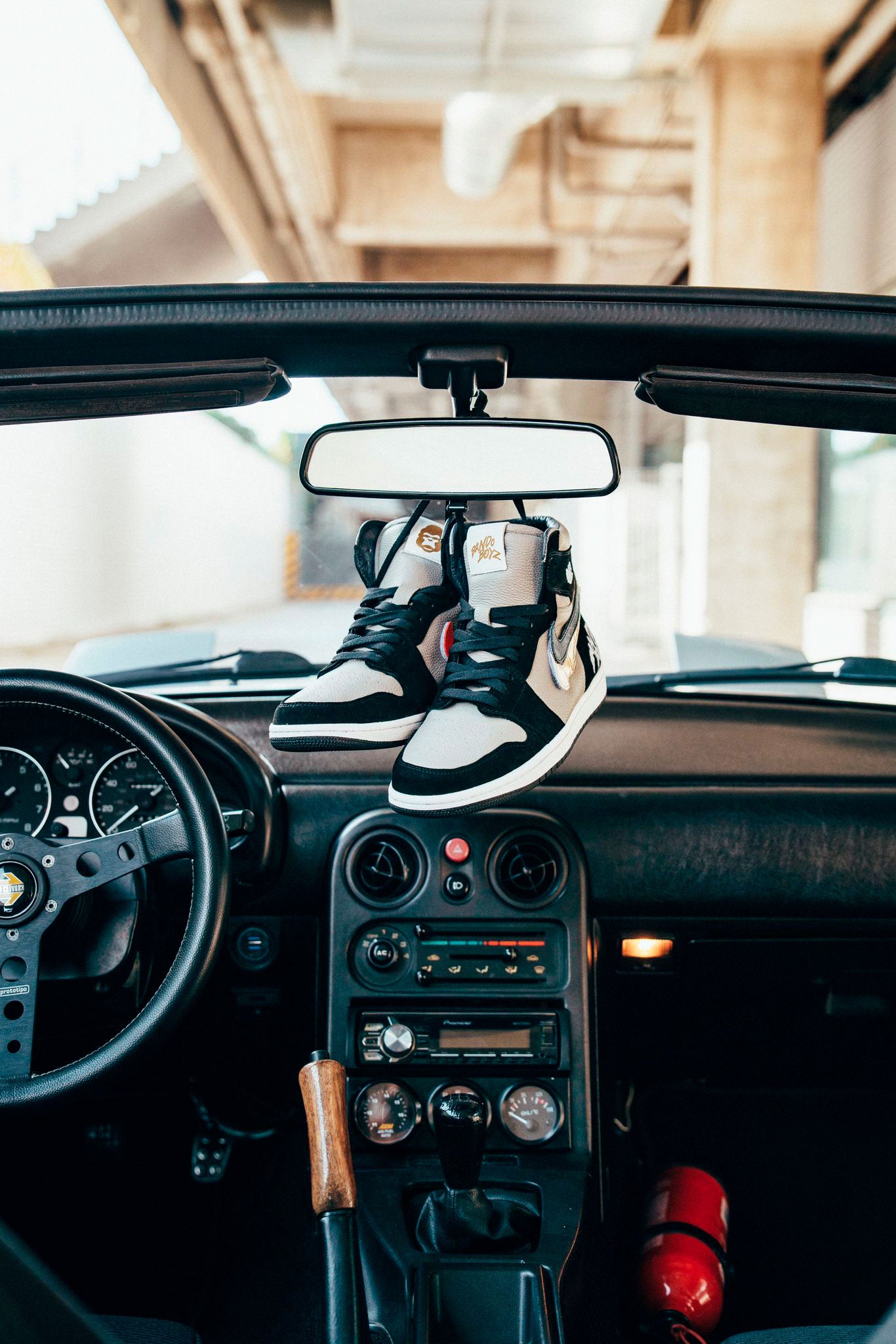 JORDAN 1 BANDO EDITTION